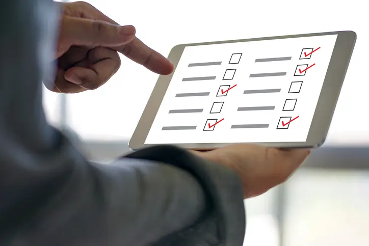 businessman SURVEY and Results Analysis Discovery Concept